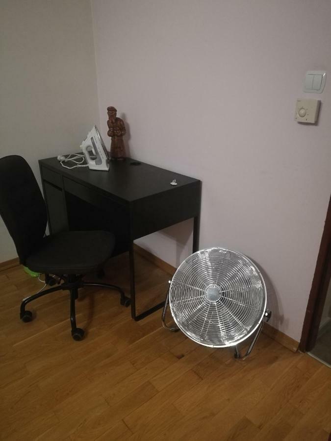 Salt Mine Apartment 64M2 Vělička Exteriér fotografie